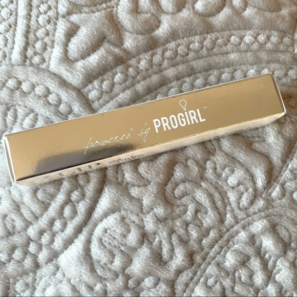 NWT! Woosh Beauty SPIN-ON Vegan Non-Sticky Lip Gloss in GLAM TAUPE - Picture 10 of 12